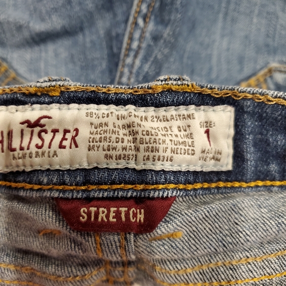 Hollister Denim Shorts - Picture 3 of 3